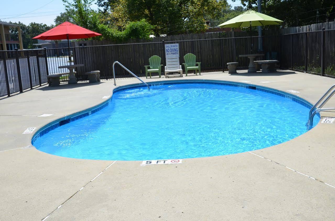 Days Inn Cheraw Εξωτερικό φωτογραφία