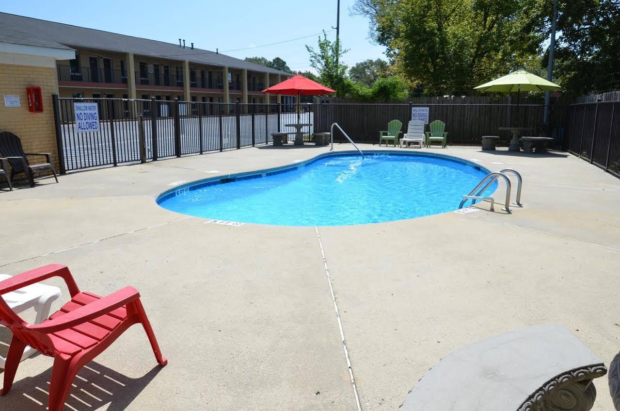 Days Inn Cheraw Εξωτερικό φωτογραφία